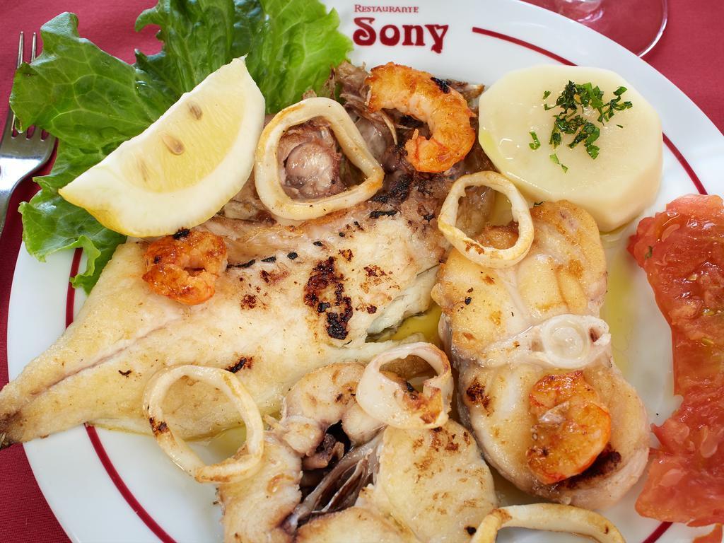 Pension Restaurante Sony Melide Ngoại thất bức ảnh